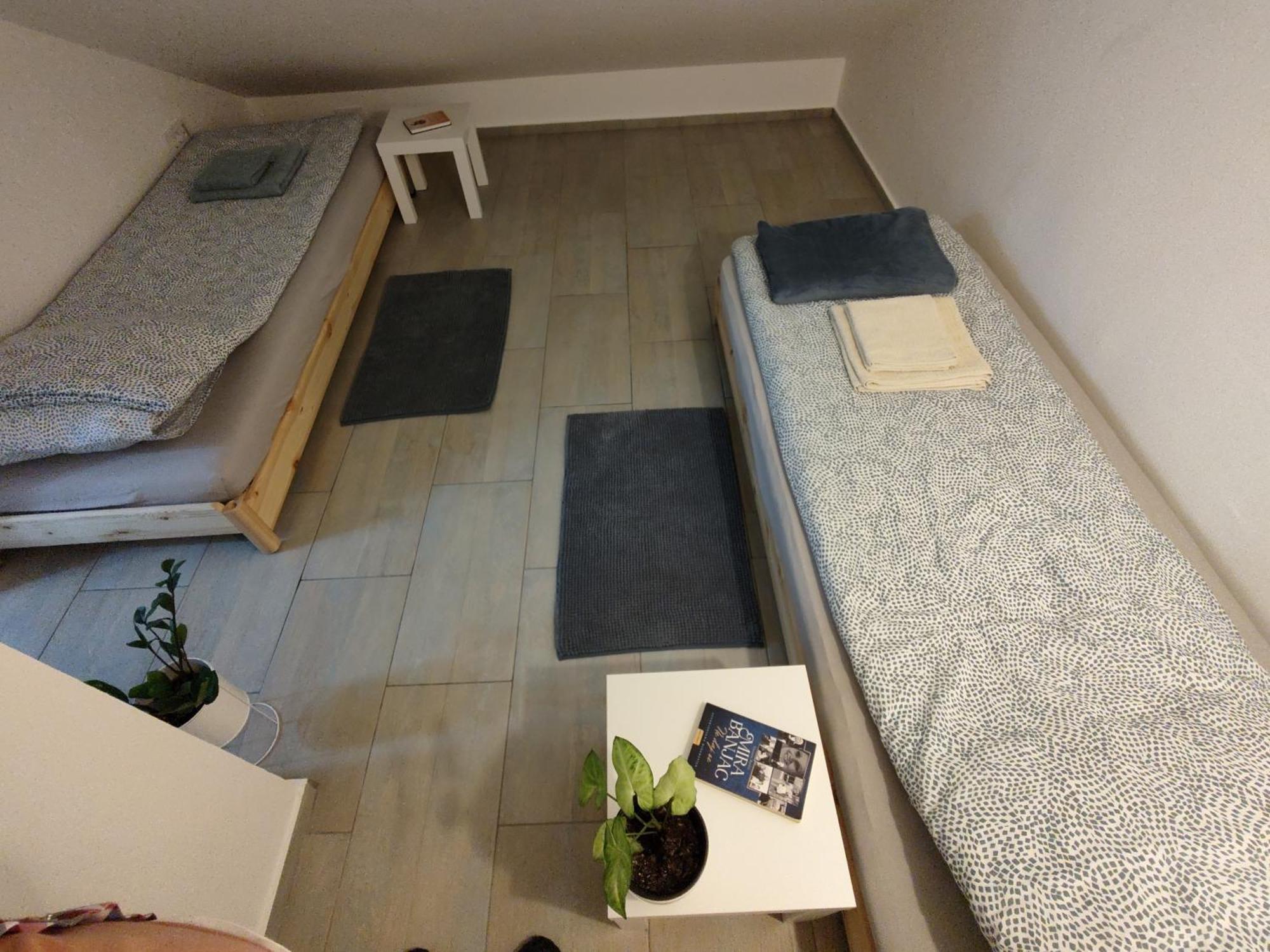 Twowheels Apartment - Apartment With Bicycles Novi Sad Ngoại thất bức ảnh